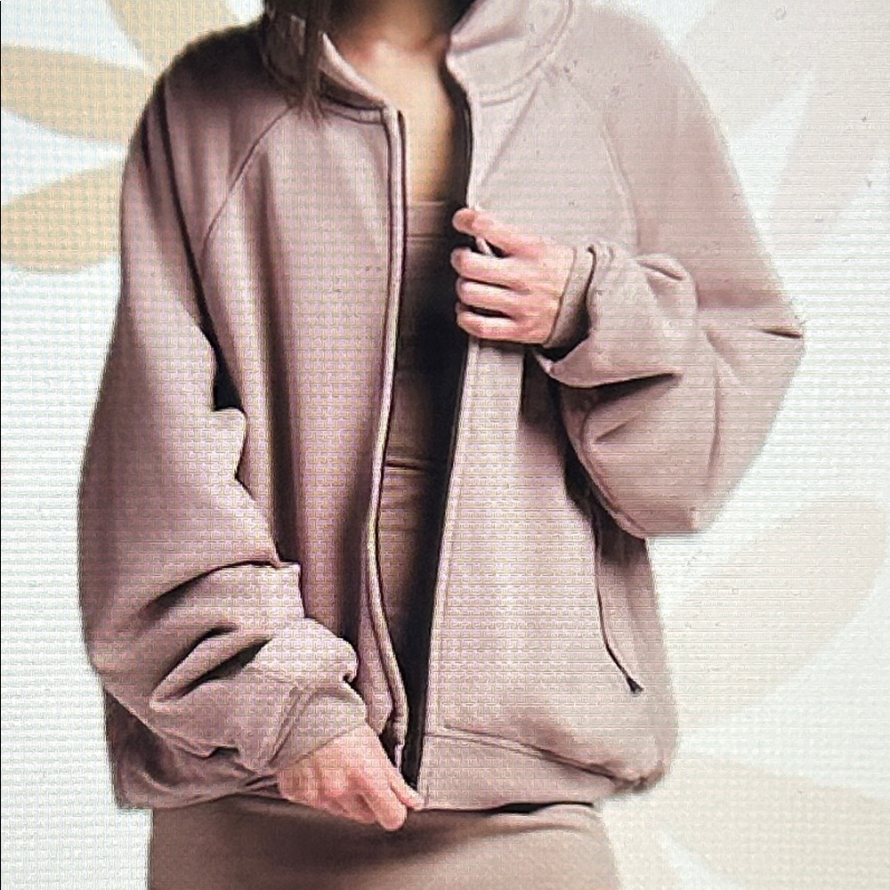 NWT SKIMS Oversized Fleece Hoodie Color Light Fawn - Picture 6 of 12
